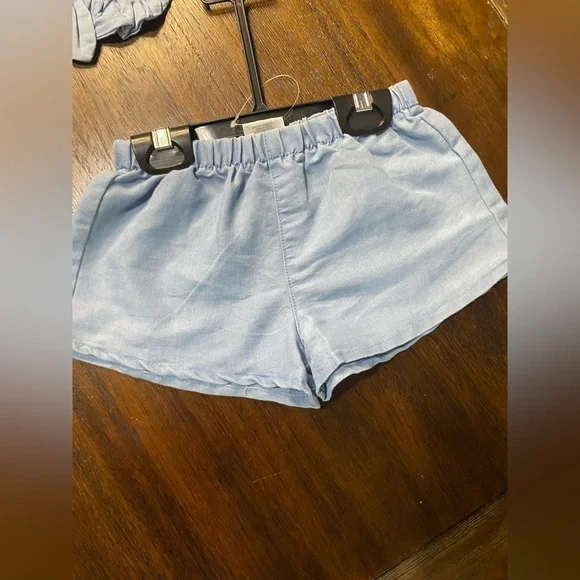 Vince Camuto Matching Chambray 3pc set Girls 3T Floral Embroidered Top Shorts - Picture 2 of 6